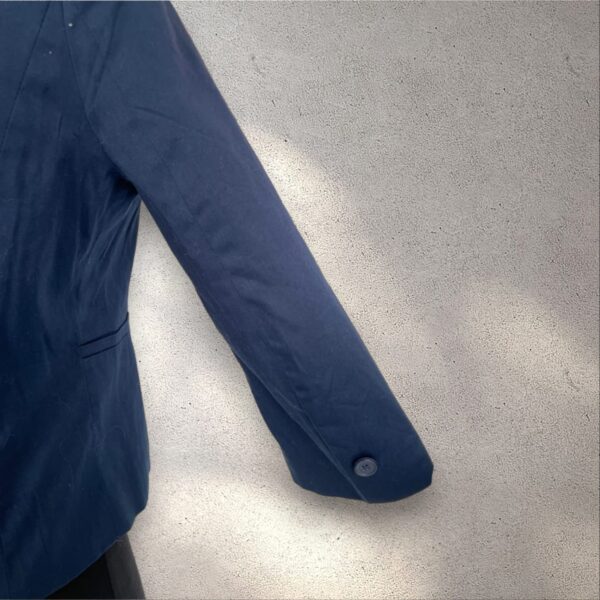 Blazer azul. NAFNAF. Talla M