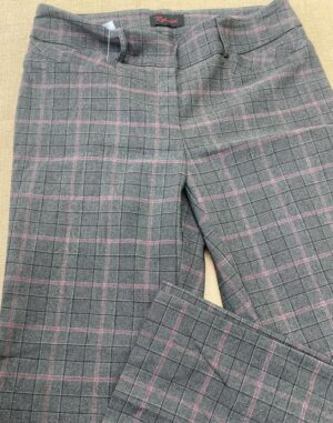 Pantalon. Rekucci. Talla 10