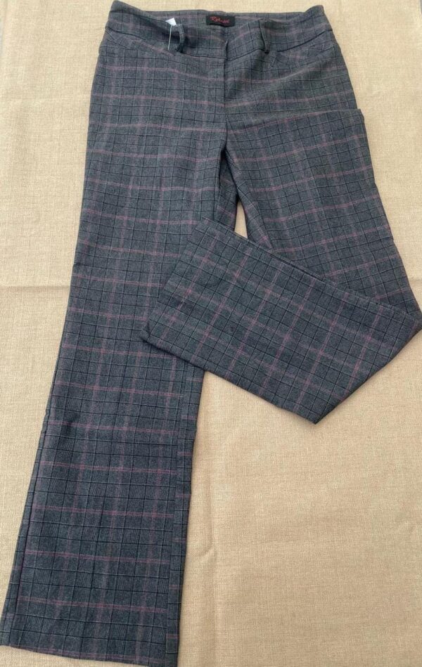Pantalon. Rekucci. Talla 10