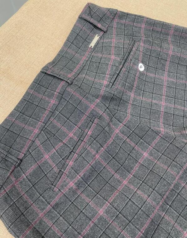 Pantalon. Rekucci. Talla 10