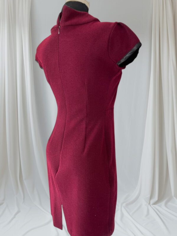 Vestido XOSS. Talla 10.