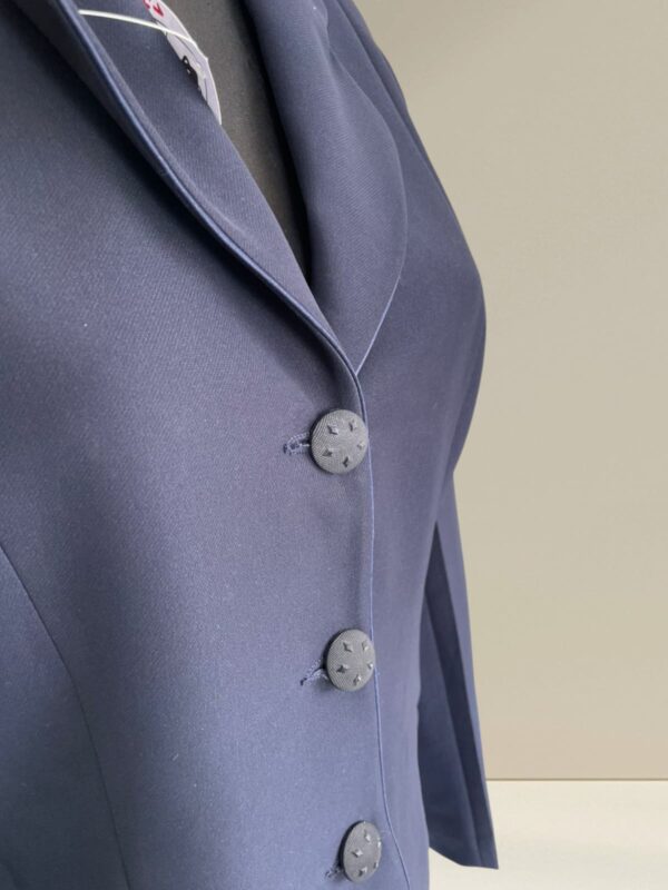 Blazer PLATINO. Talla 14 (XL)