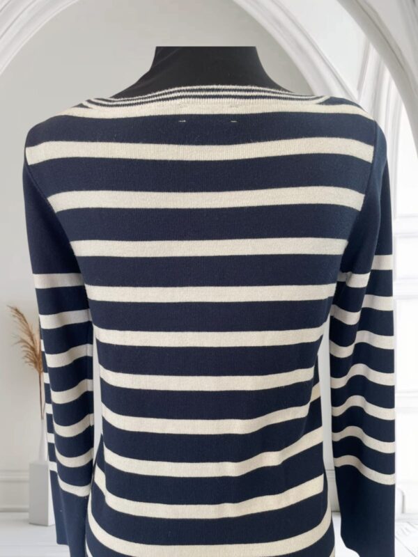 Suéter Zara. Talla L.