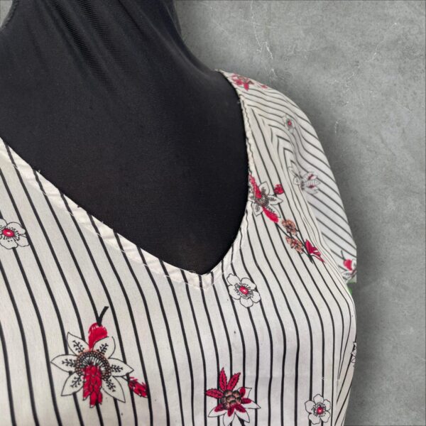 Blusa. Seven•Seven. Talla L.