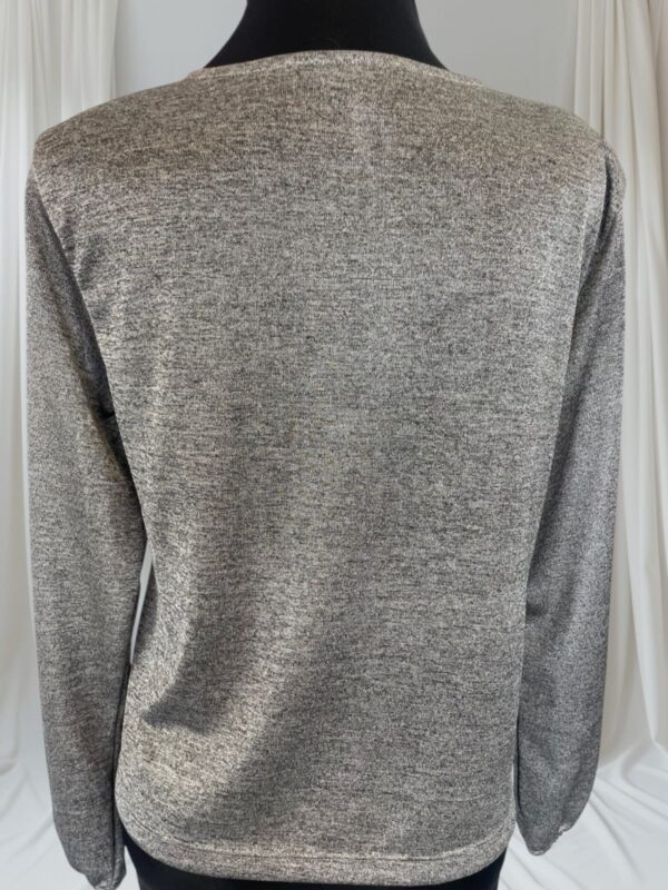 r-21-2 Blusa Overzise. Leonisa. Talla XS.