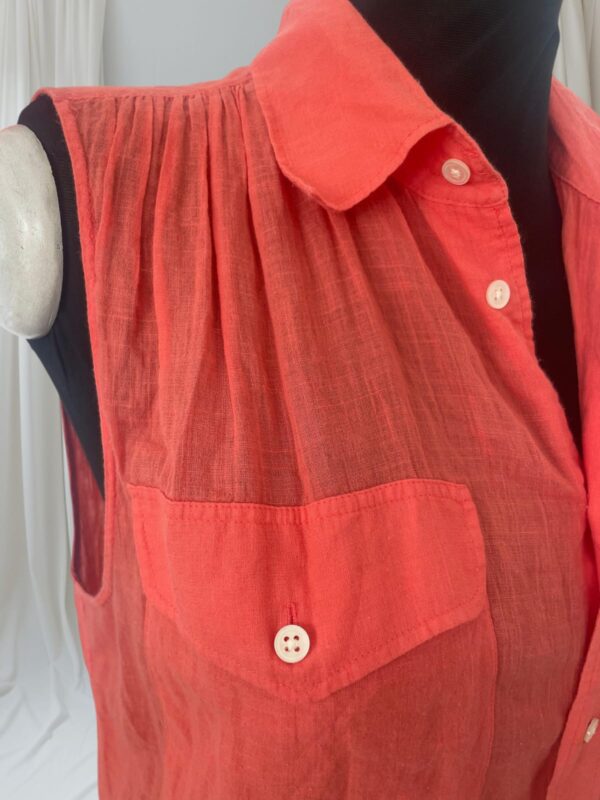 r-7-3 Blusa. Polo. Talla 10.