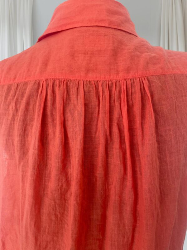 r-7-4 Blusa. Polo. Talla 10.